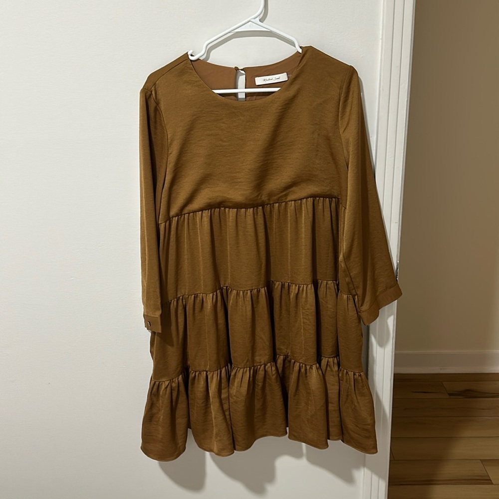 Ruffle dress worn once